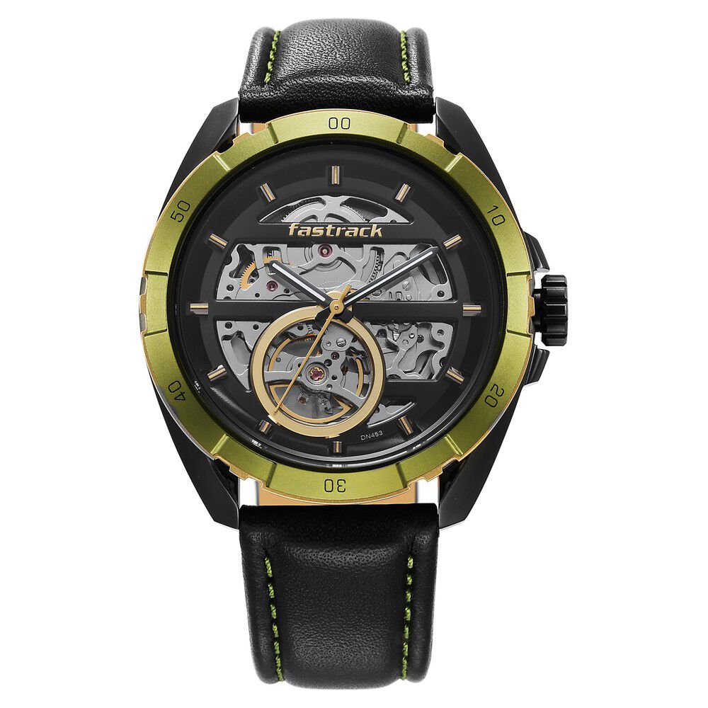 Buy FASTRACK Mens 46.5 mm Batman Black Dial Stainless Steel Analog Watch -  3269KM02 | Shoppers Stop