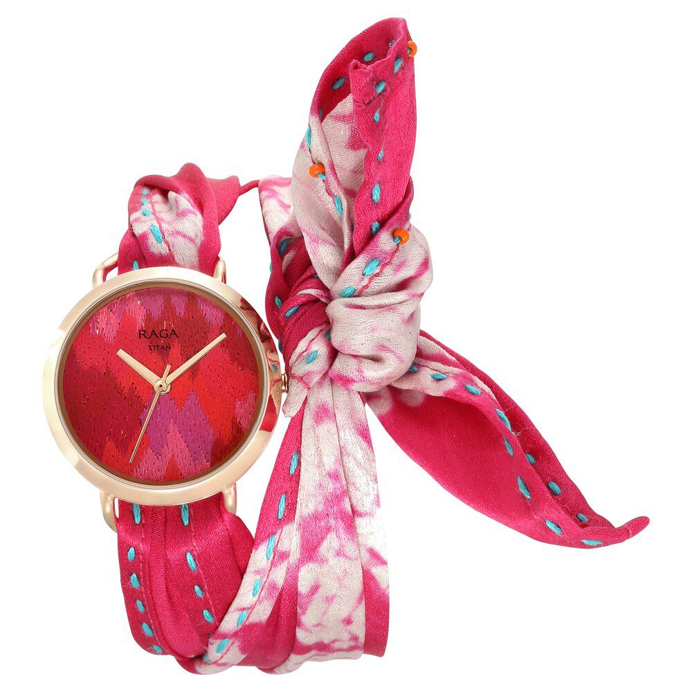 Watch with interchangeable ribbon straps | Vinted