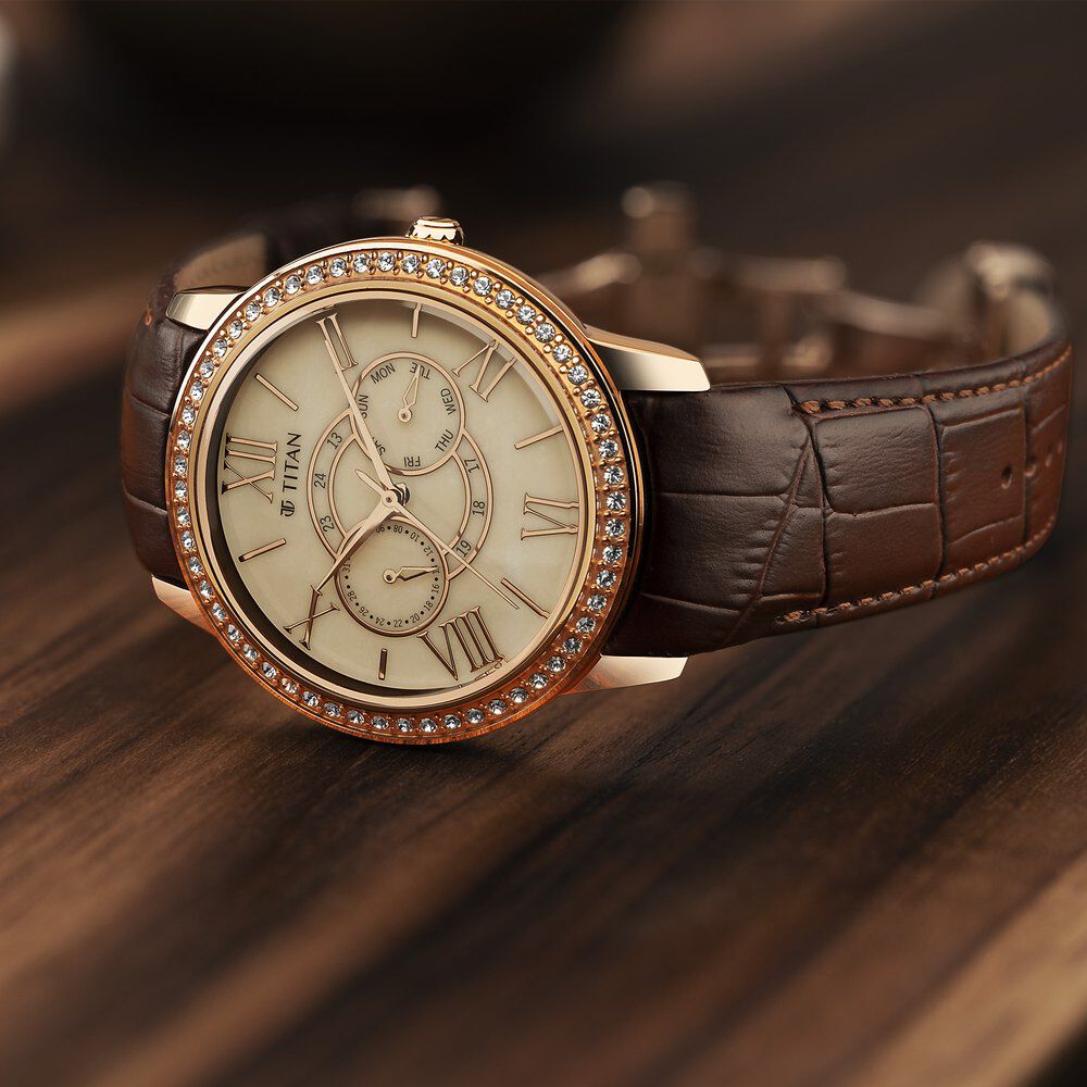 Buy Online Titan Royale Quartz Multifunction Marble Dial Leather Strap Watch  for Men - 10002wl01 | Titan