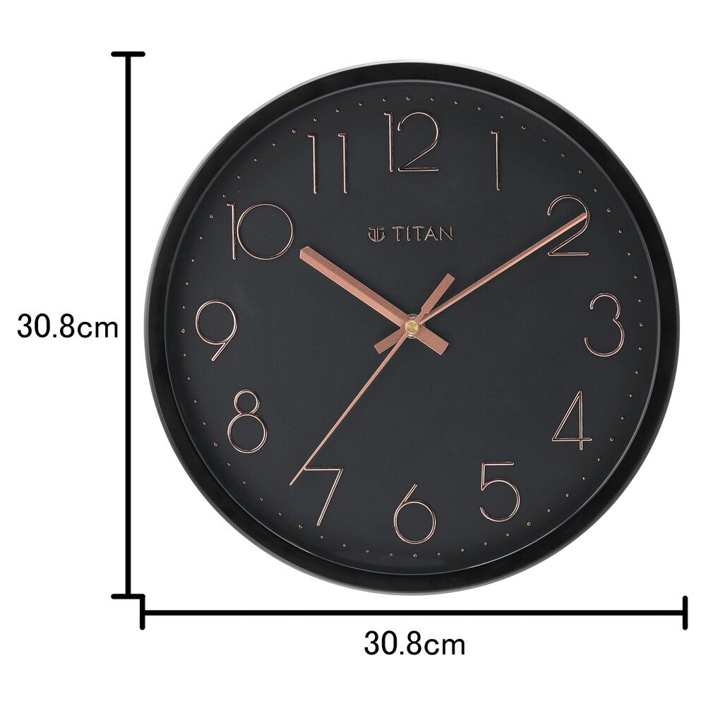 TITAN W0006MA01A Brushed Case Metallic Wall Clock (Silver) in Ludhiana at  best price by Chawla Time - Justdial