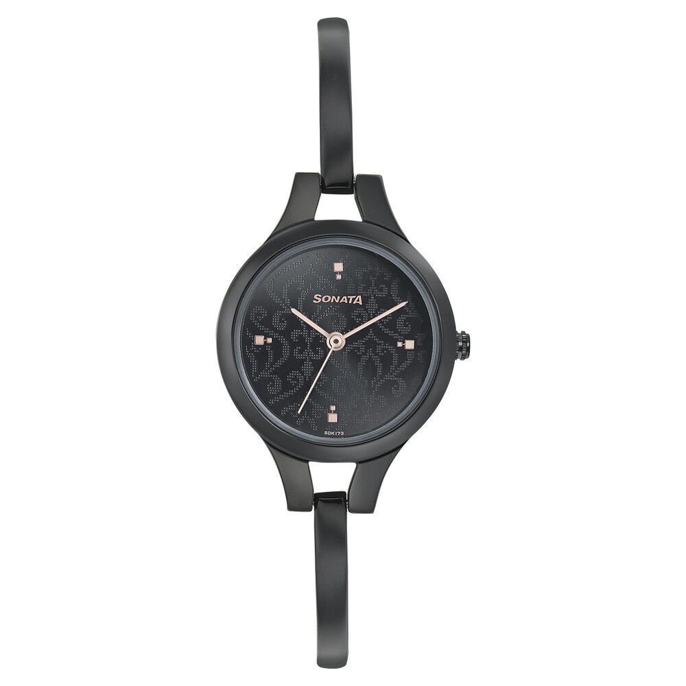 Daniel Wellington Classic Mesh Onyx 40mm Watch - Evergold - Walker & Hall