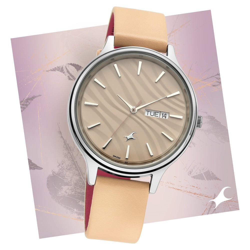 Buy Online Fastrack Ruffles Quartz Analog with Day and Date Beige